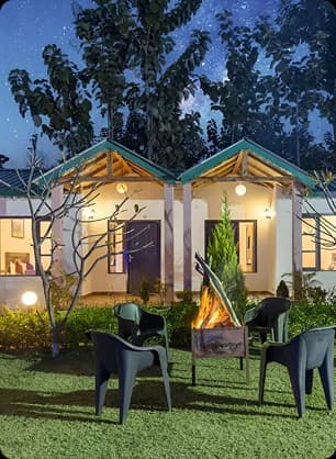 Comfortable Mid Range Lodge Stay With Garden Seating Area Mid range lodge with cozy cottages garden seating and fire pit ideal for family and group stays